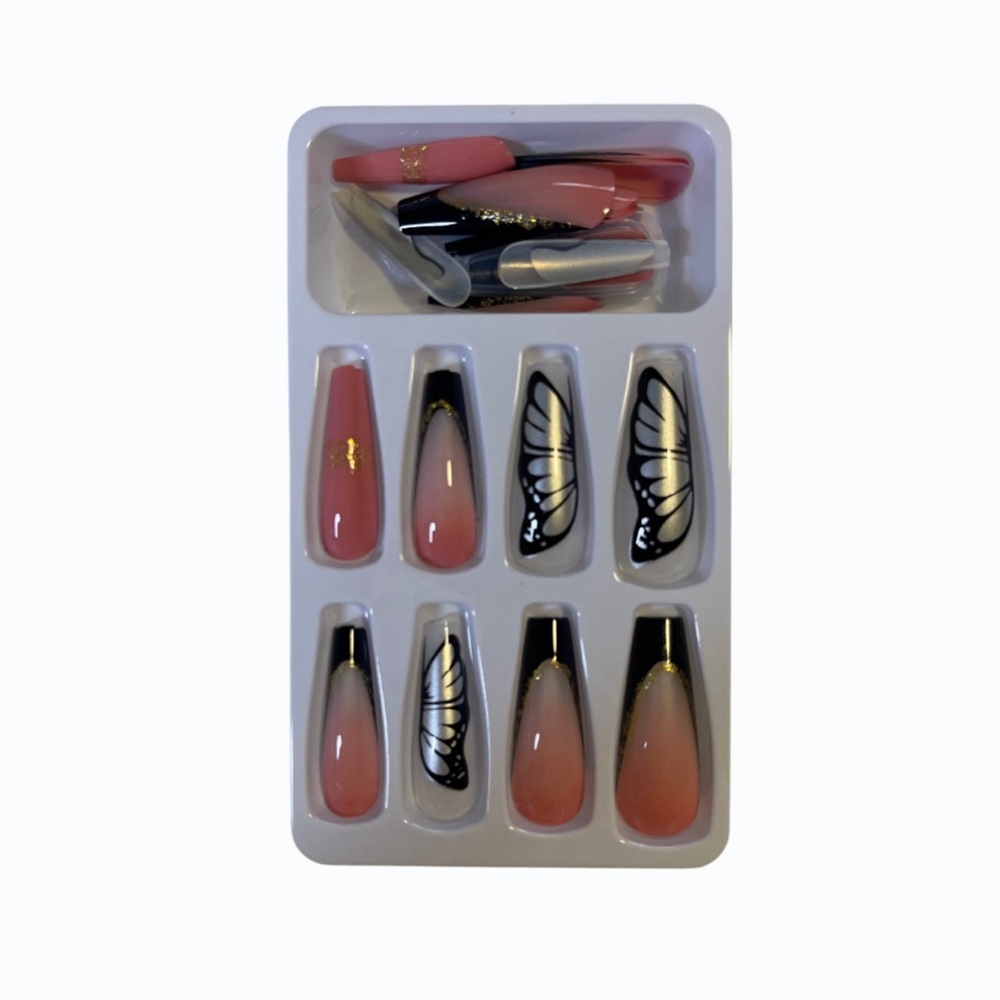 Press On Nails Ombré Black and Silver w Butterfly designs